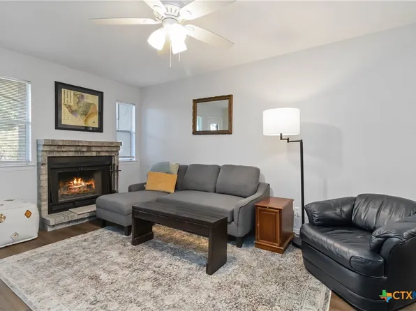 663 Floral Ave APT A5, New Braunfels, TX 78130