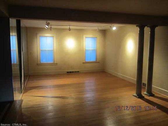 3rd image of 745 Sylvan Ave