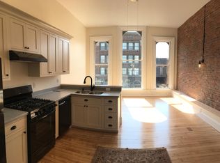 111 1/2 E Lincoln Ave, Goshen, IN 46528