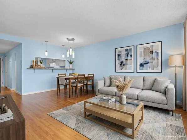 460 Westview St #705, Coquitlam, BC V3K 6C9