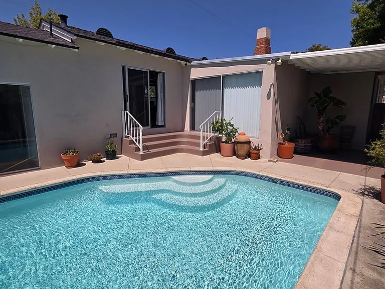 1501 Edris Dr — Photo 25