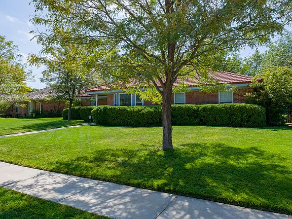 5th image of 6405 Oakhurst Dr
