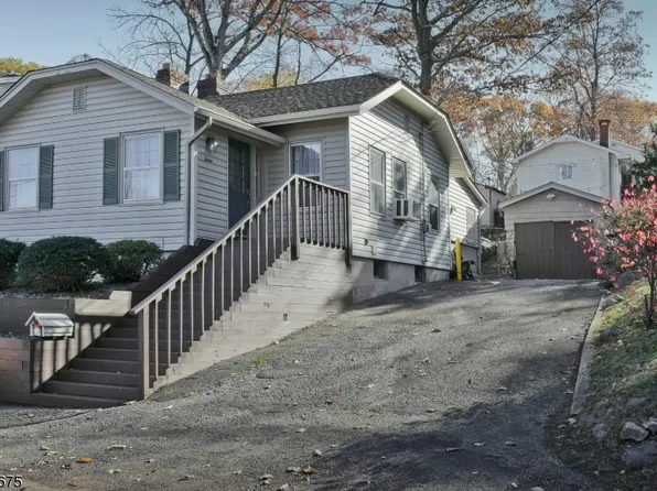 12 Longview Trl W, Denville Twp., NJ 07834