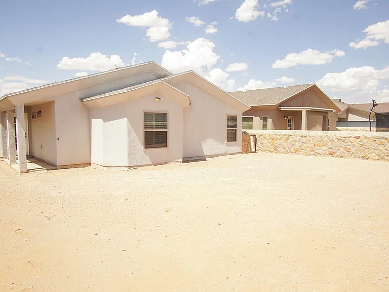 14816 Tierra Haven Ave — Photo 24