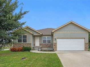 31911 W 172nd St, Gardner, KS 66030