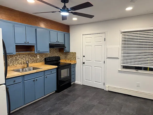 Rocco Dr — Photo 1