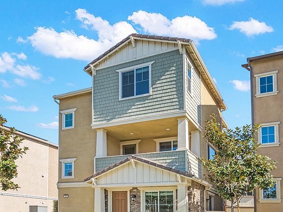 3rd image of 2881 Cedar Ln