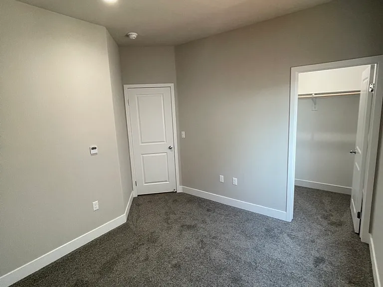 5224 Hawkwatch Ln #B — Photo 10