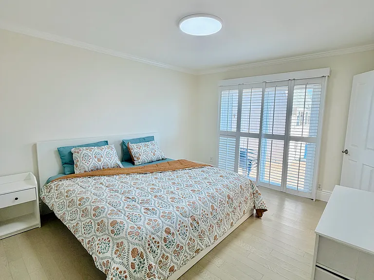 3200 Hilary Dr — Photo 8