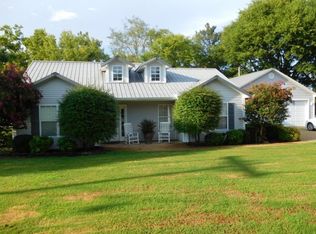 5609 Highway 22, Michie, TN 38357