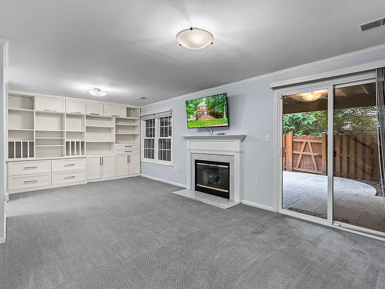 7510 Collins Meade Way — Photo 30