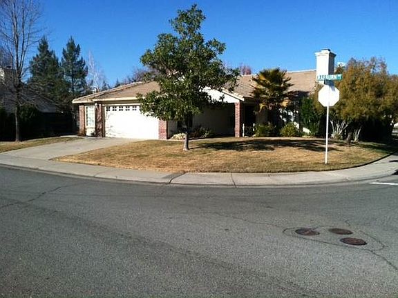 2nd image of 1416 Raeburn Way