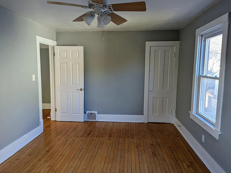5406 Pacific St — Photo 29