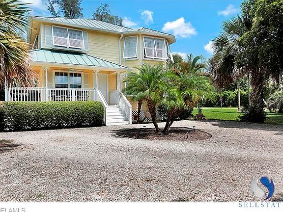 4th image of 2430 Palm Ave