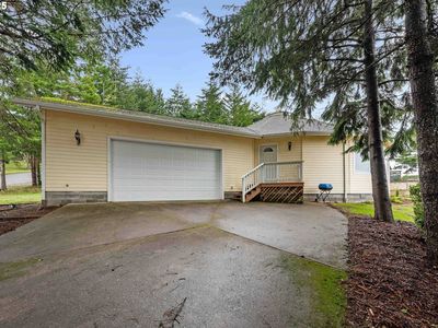 1101 Blanco Ave, Coos Bay, OR, 97420