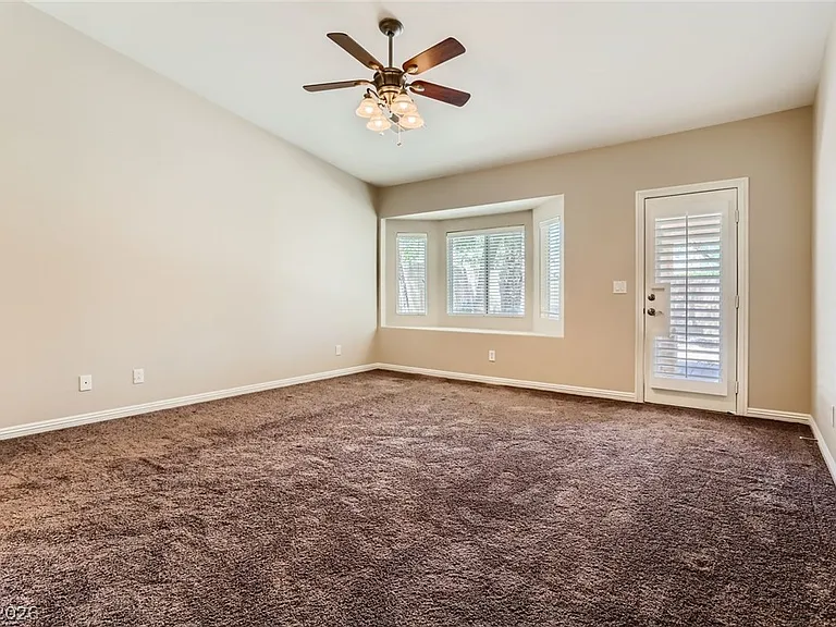 8744 Frasure Falls Ave — Photo 15
