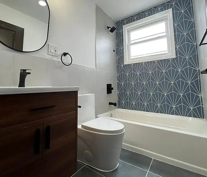 163 Elwood Ave #3L — Photo 3