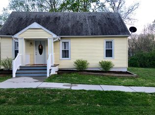 511 Oak St, Taylor Springs, IL 62089