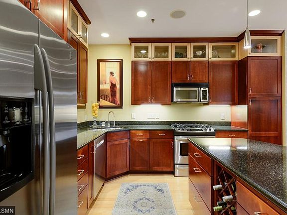 3rd image of 700 Grand Ave APT 201