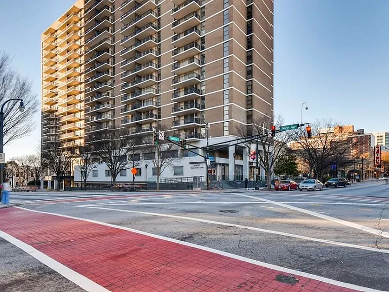 620 Peachtree St NE #1402 — Photo 30