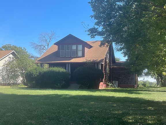 2nd image of 1407 S 41st St