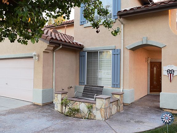 2nd image of 27733 Heartwood Ct