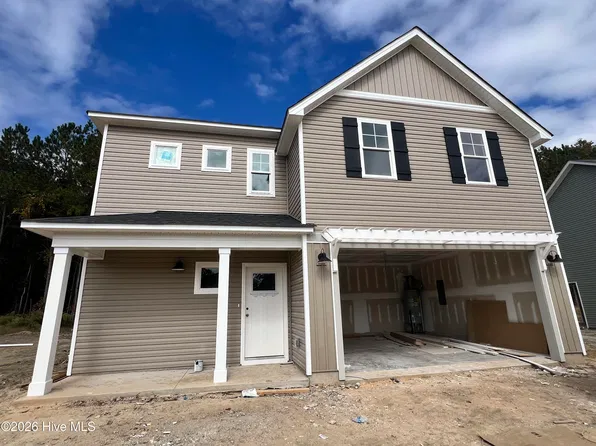 622 Acacia Street, Vass, NC 28394
