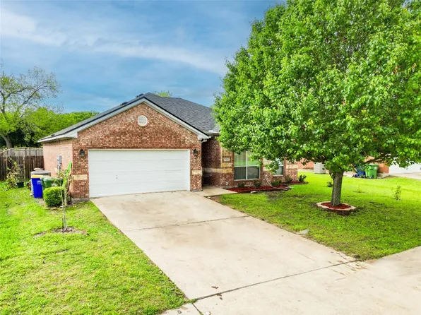 806 Brandon Dr, Seagoville, TX 75159
