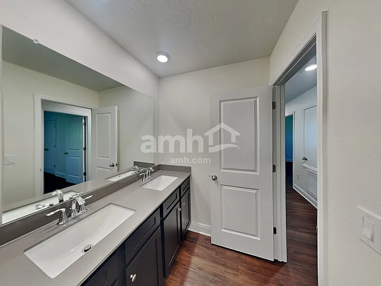2740 Sunrise Landing Loop — Photo 21