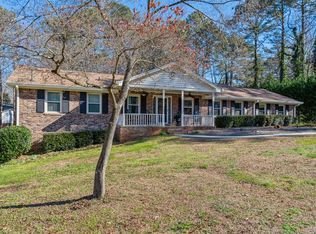 5043 Fox Forest Cir, Lilburn, GA 30047