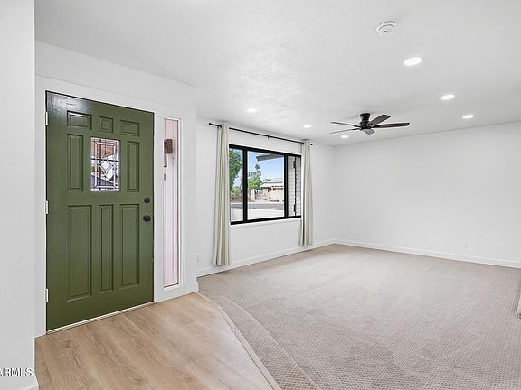 5th image of 204 E FLEET Drive