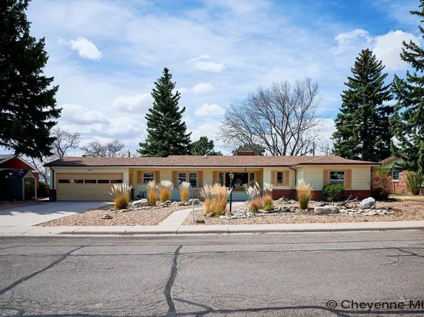 2929 Spruce Dr, Cheyenne, WY 82001