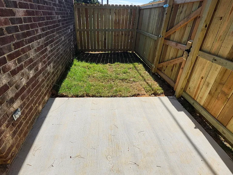 603 Melody Ln #603 — Photo 15