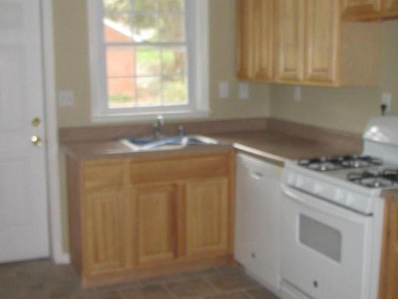 5th image of 4102 Loch Raven Blvd