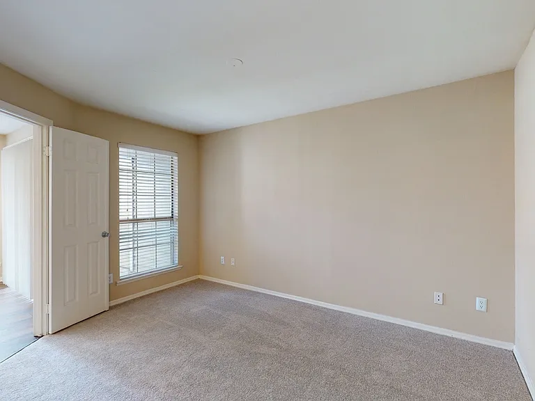 Dominion Lake Ridge — Photo 69