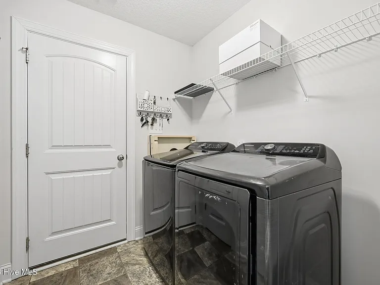 708 Puppy Drum Ln — Photo 29