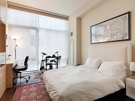 Rented by Sotheby's International Realty | media 21