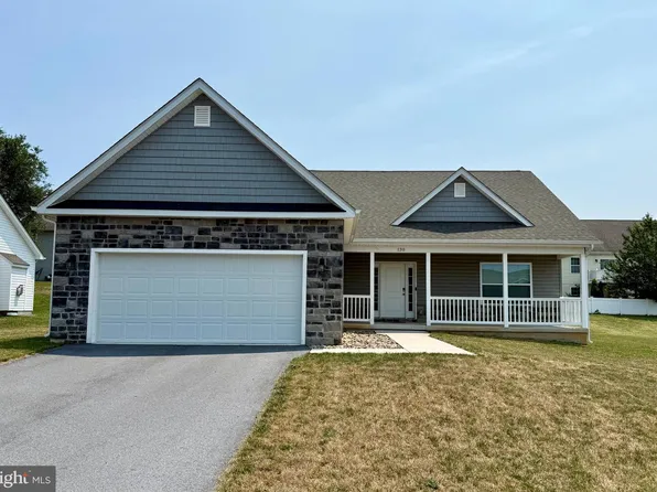 130 Constellation Rd, Inwood, WV 25428