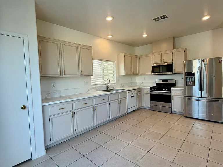 6644 Wind Whisper St — Photo 11