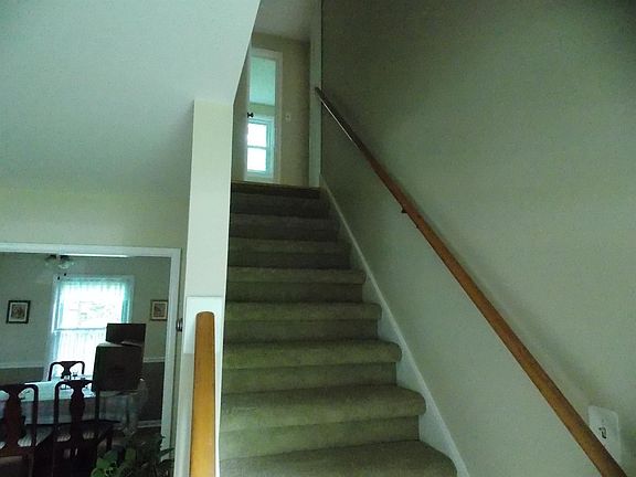 2nd image of 6308 Burlington Ave