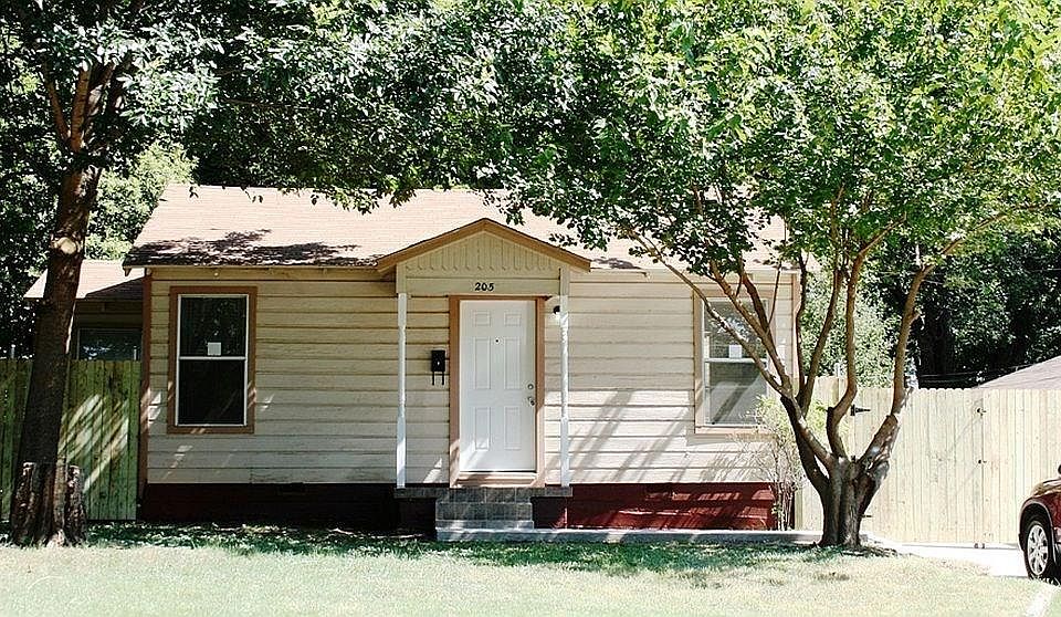 205 Hosack Street, Arlington Texas 76010