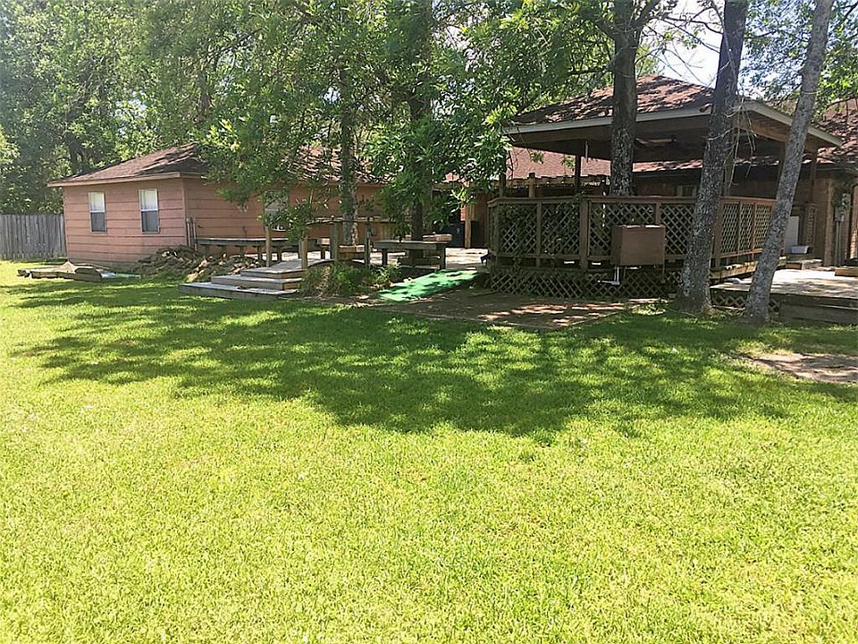 1st image of 7519 N Hollow Cir