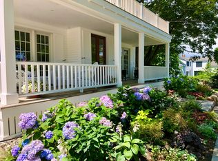 15 Langsford Rd #2, Kennebunkport, ME 04046