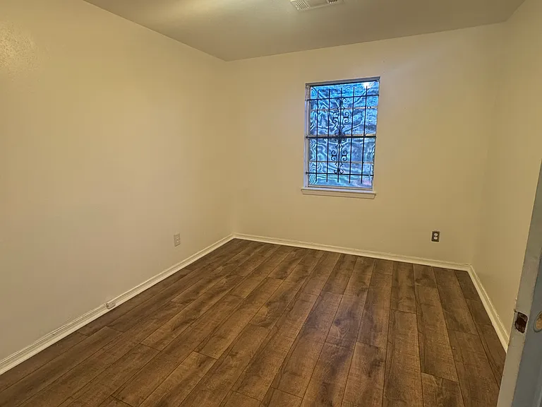 4323 Oakside Dr — Photo 7