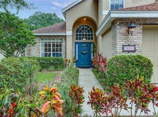 925 N Lake Claire Cir, Oviedo, FL 32765