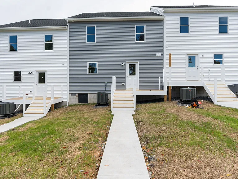 635 N Bayard Ave — Photo 42