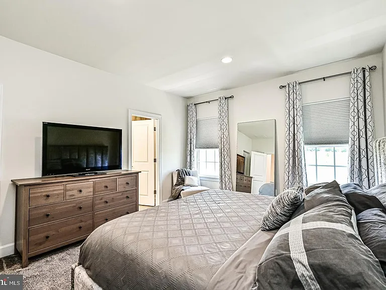13821 Litespeed Way — Photo 28