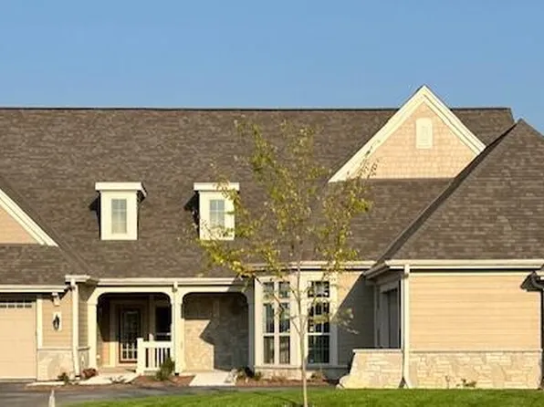 1553 Lookout COURT #51D, Hartland, WI 53029