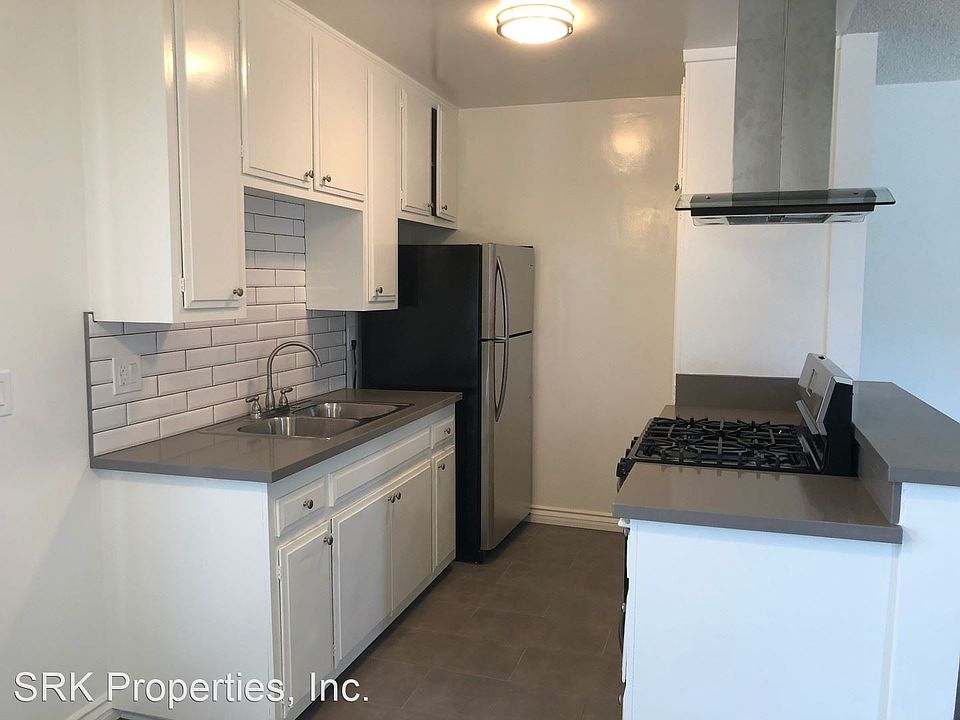 1st image of 3723 Mentone Ave APT 5