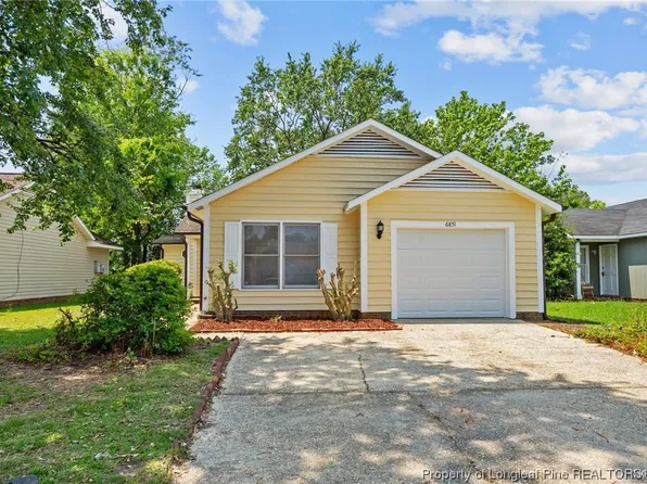 6851 Winchester St, Fayetteville, NC 28314